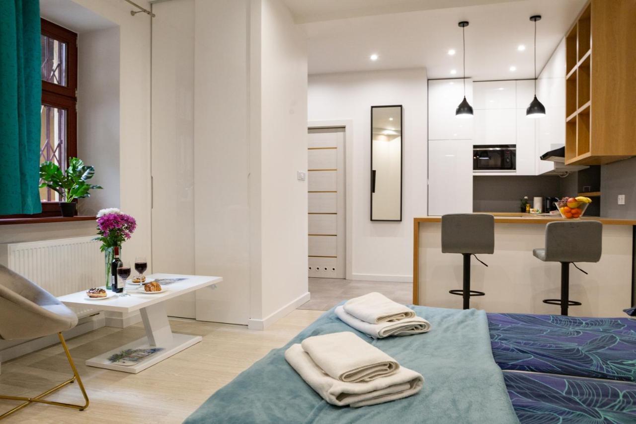 Shy But Shining! Lovely, Stylish & Fully Equipped. Apartment Krakow Exterior photo